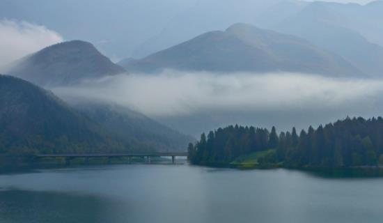 水庫下游河道水位在線監(jiān)測站 助力提升應(yīng)急響應(yīng)能力與防災(zāi)減災(zāi)水平